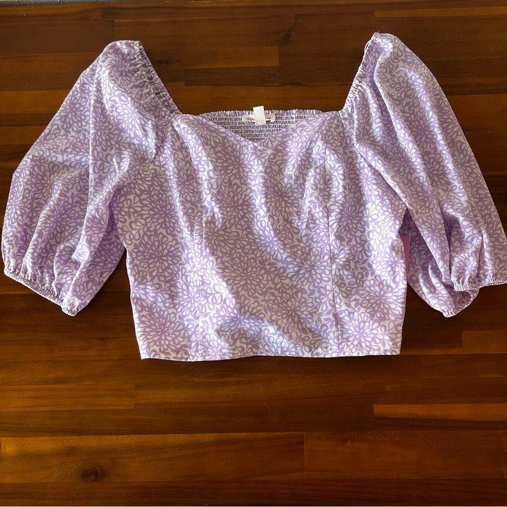Riley & Rae lavender Puff Sleeve Crop Blouse